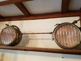 Gray & Davis headlights, early..possibly 1913-1914 Cadillac. G-2 mark