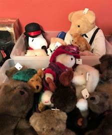 Plenty of teddy bears.  The ones in the front bin are all Boyd's Bears and critters.