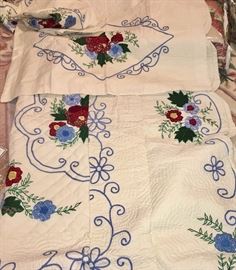 King quilt with shams and applique detail
