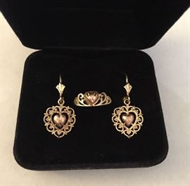 Beverly Hills Gold 14K yellow and rose gold ring and earring set 