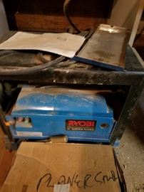 Ryobi planer