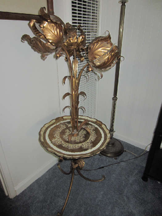 Vintage Italian Tole Gold Gilt Floral Floor Table Lamp Light Hollywood Regency