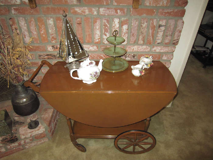 1918 Paalman Furniture Co tea cart.