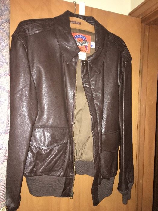 Men's Leather Jacket!