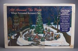 Offered is an animated set from Department 56, new in box. The plastic wrap is torn but the box is unopened. Please see the photos at completeset.com for details.

