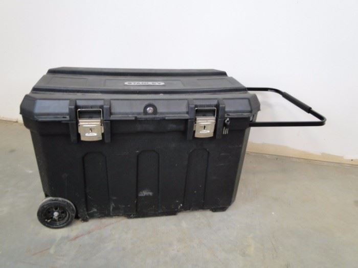 Large Stanley Rolling Tool Chest Contents