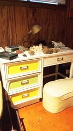 Retro Desk 