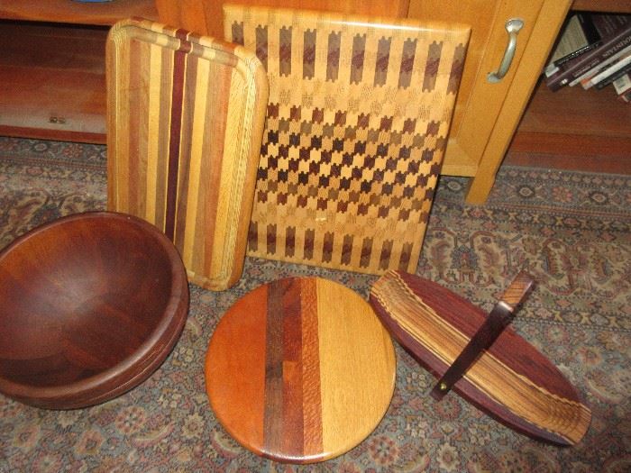 Beautiful cutting boards, bowls and lazy susan 