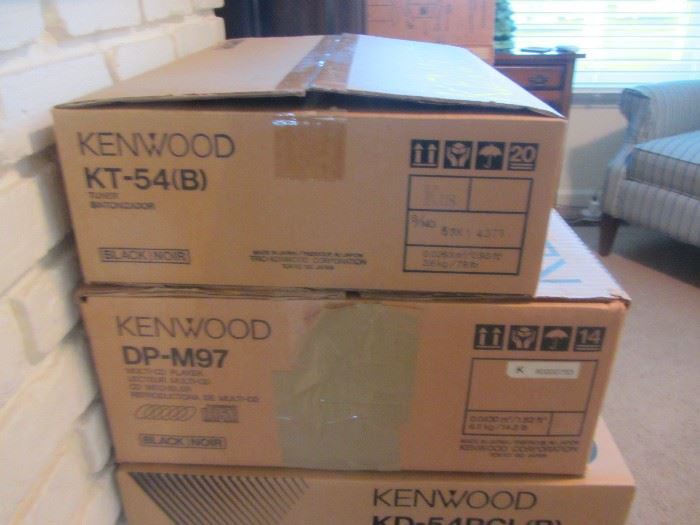 KENWOOD STEREO SYSTEM