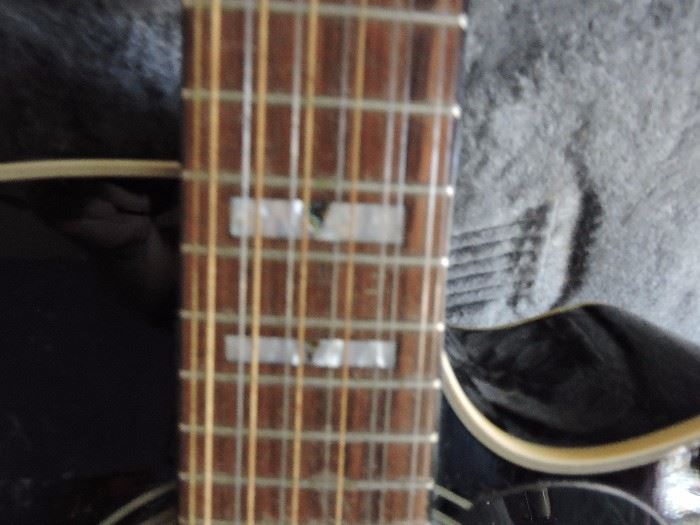 Takamine 12 string acoustic guitar fret 