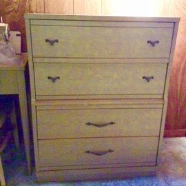 Mid Century chest of drawers.