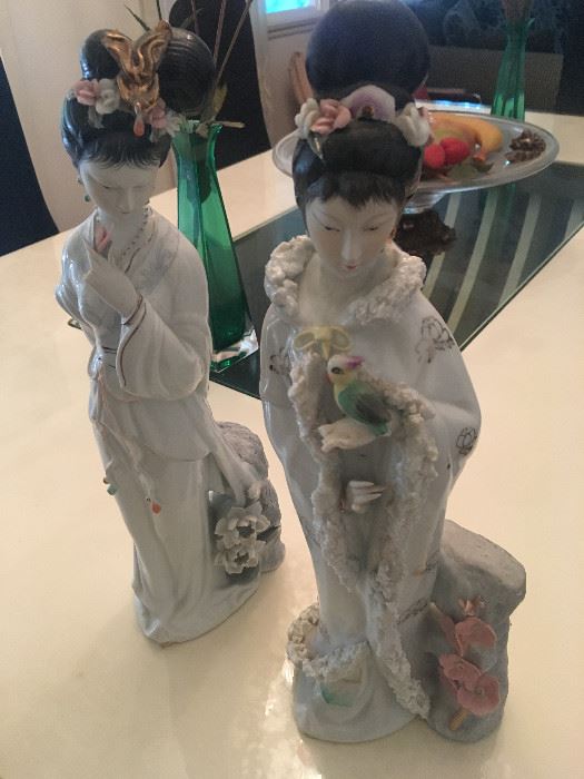 Porcelain Asian Figurines (Llardro style) 