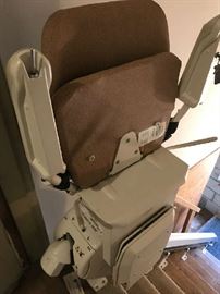 Electric stair chair lift