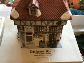 Department 56 Christmas village buildings