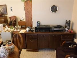 What a formal desk at a very low price.. you'll be glad you got it.