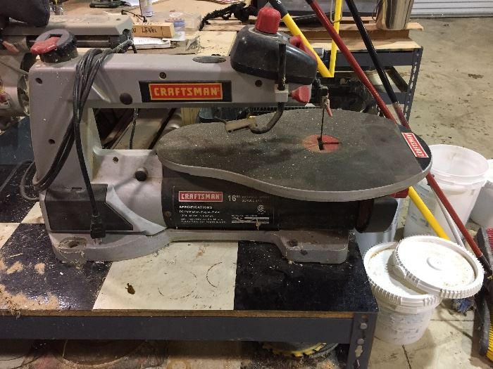 16 in Variable Speed Scroll Saw