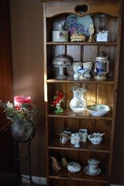 Lots of vintage and antique glassware