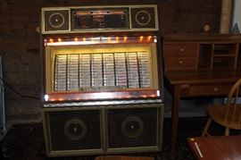ROWE JUKE BOX - WORKING CONDITION 