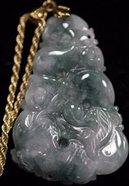 9099 - CARVED JADE PENDANT ON 14KT ITALIAN GOLD CHAIN