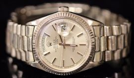 9064 - PRESIDENTIAL ROLEX 18KT YELLOW GOLD WATCH