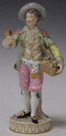 9315 - 19TH CENTURY MEISSEN PORCELAIN FIGURE