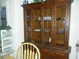 CHINA HUTCH