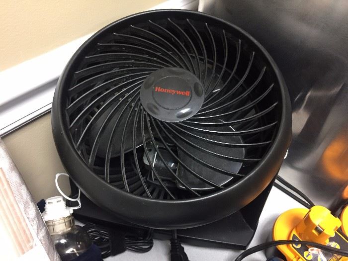 Small Honeywell fan.
