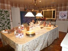 Embroidered and Applique Table Covers