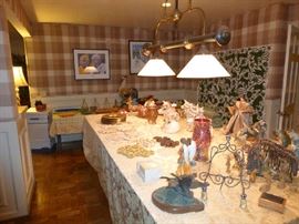 Nativity Sets, Hockey Prints, Pool Table 