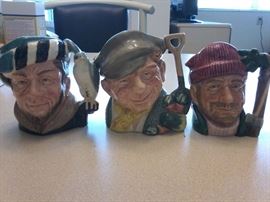  3 Royal Doulton  http://www.ctonlineauctions.com/detail.asp?id=666278