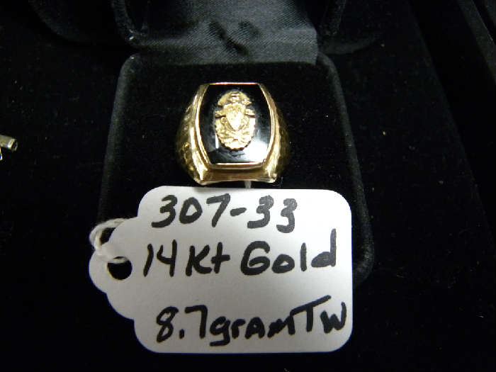 14kt Gold Men's Ring