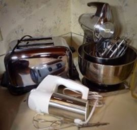  Cuisinart And Sunbeam 