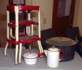  Enamel Ware Vintage 