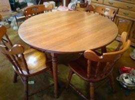  Tell City Drop Leaf Table 