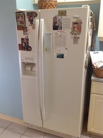 Side by Side Refrigerator $ 160.00