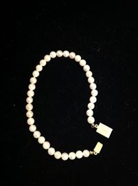 Pearl bracelet with Sterling Silver Clasp - 8" - $ 100.00