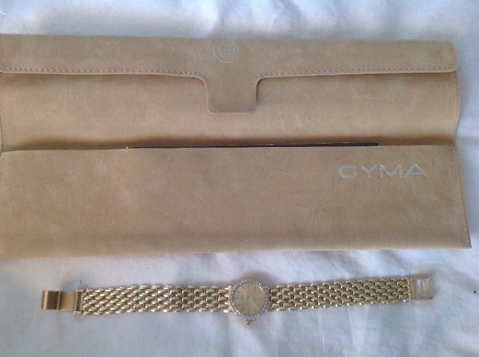 Cyma Ladies Watch with 14 kt band and 14 kt body - 30 grams weight - not working $ 800.00 - Reserve established for this piece.