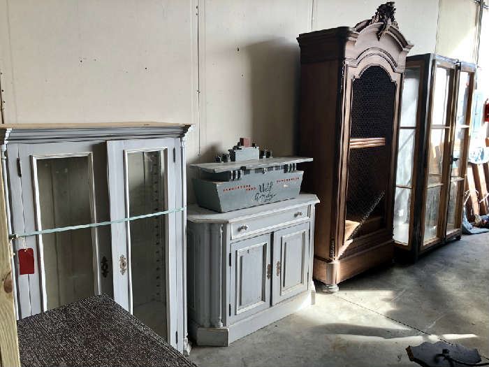 Armoires, Hutches, Cabinets, Sideboards & Servers