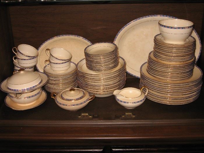 Natural Ivory china set