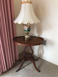 Another Lyre Harp Table, Lamp