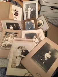 A sweet but small sample of the charming vintage photo collection!