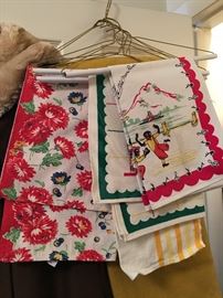 Beautiful pressed & cleaned vintage linens. We removed them from their dry-clean bags- so they are ready to go home with you!!!