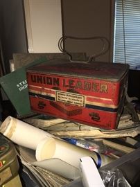 Amazing Union Leader tobacco tin/box.