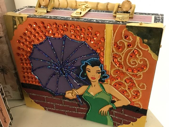 Decorative cigar box purse
