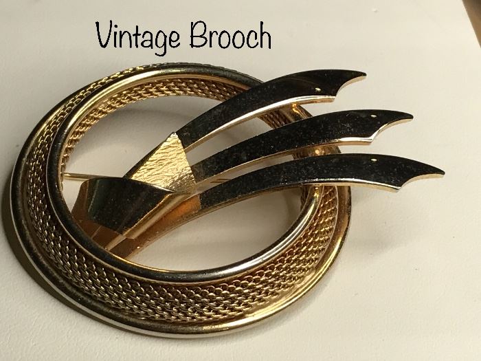 Vintage Brooch