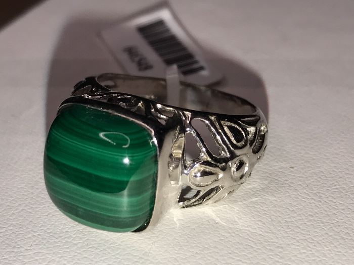 Sterling Silver and Malachite Ring; size 7.5