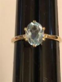14k aquamarine and gold ring