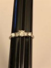 14k Gold diamond ring