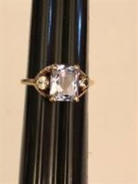 aquamarine and gold ring