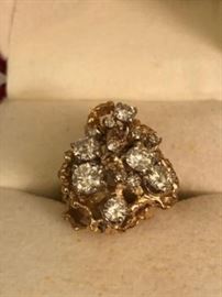 Diamond cluster ring